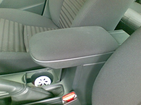 Armrest - Toyota Corolla 16L 2008