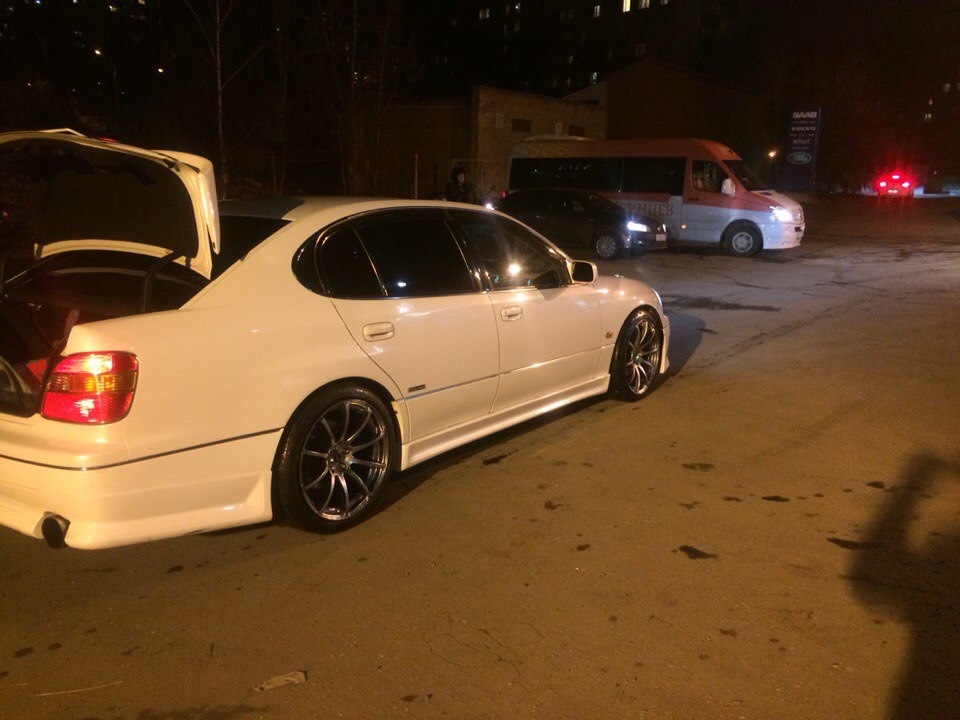 Дром ариста. Toyota Aristo r19. Aristo 161 r19. Toyota Aristo 160. Toyota Aristo диски.