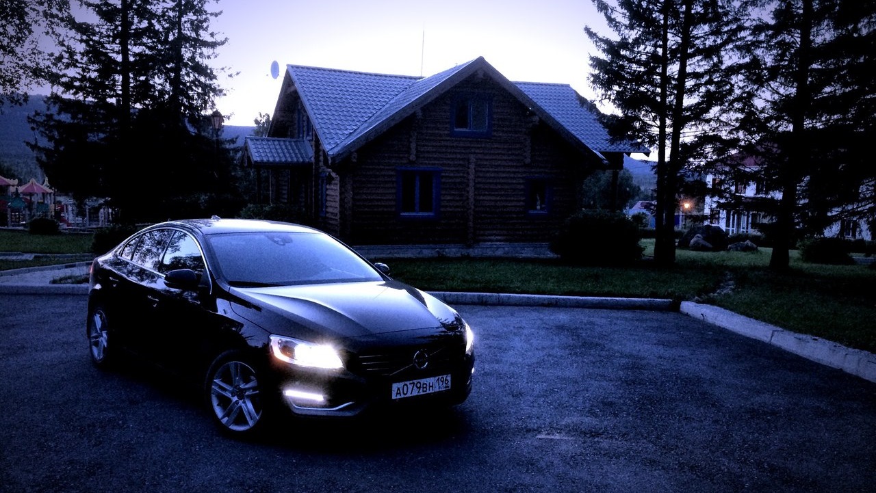 Volvo S60 (2G) 2.5 бензиновый 2014 | T5 AWD Катающий по луне на DRIVE2