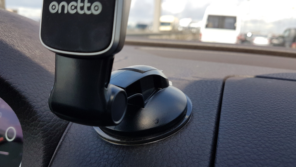 9ae3976s 960 держатель для телефона touareg 2020