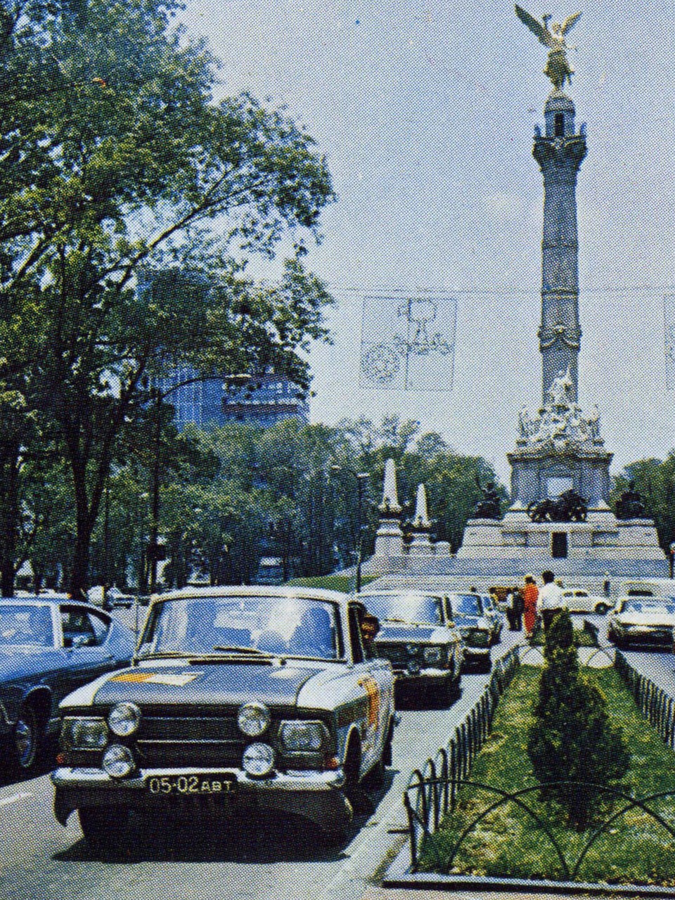 Е412. Мексика 1970е. Дорога красивая Лондон-Мехико.