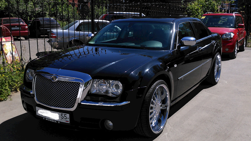Chrysler 300C (1G) 2.7 бензиновый 2008 | на DRIVE2