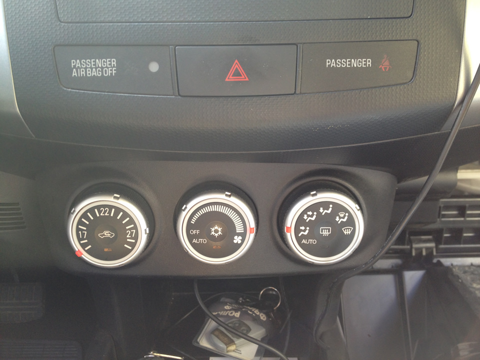 дезинфекция кондиционера хлоргексидином — Mitsubishi Outlander XL, 3 л ...