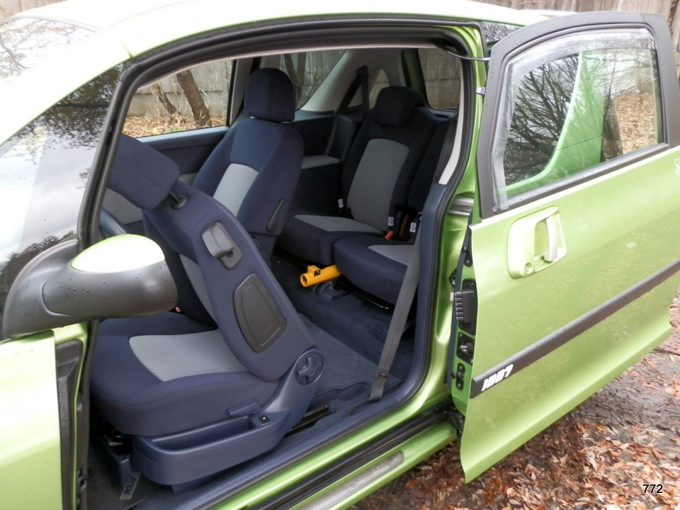 Peugeot 2006door