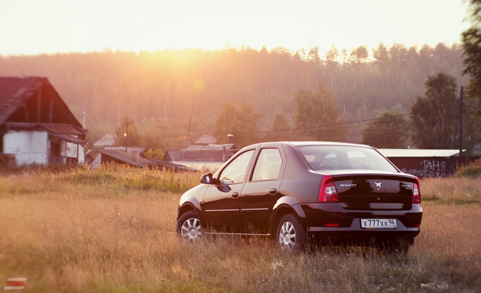 Едем рено. Рено Логан 1 1080. Рено Логан в лесу. Renault Logan 1920 1080. Красивый Рено Логан.