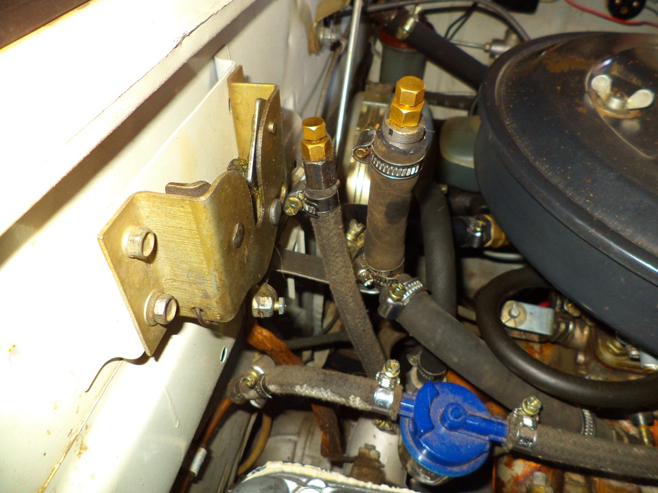 воздушники системы охлаждения… — Москвич 2140, 1,5 л, 1981 года ...