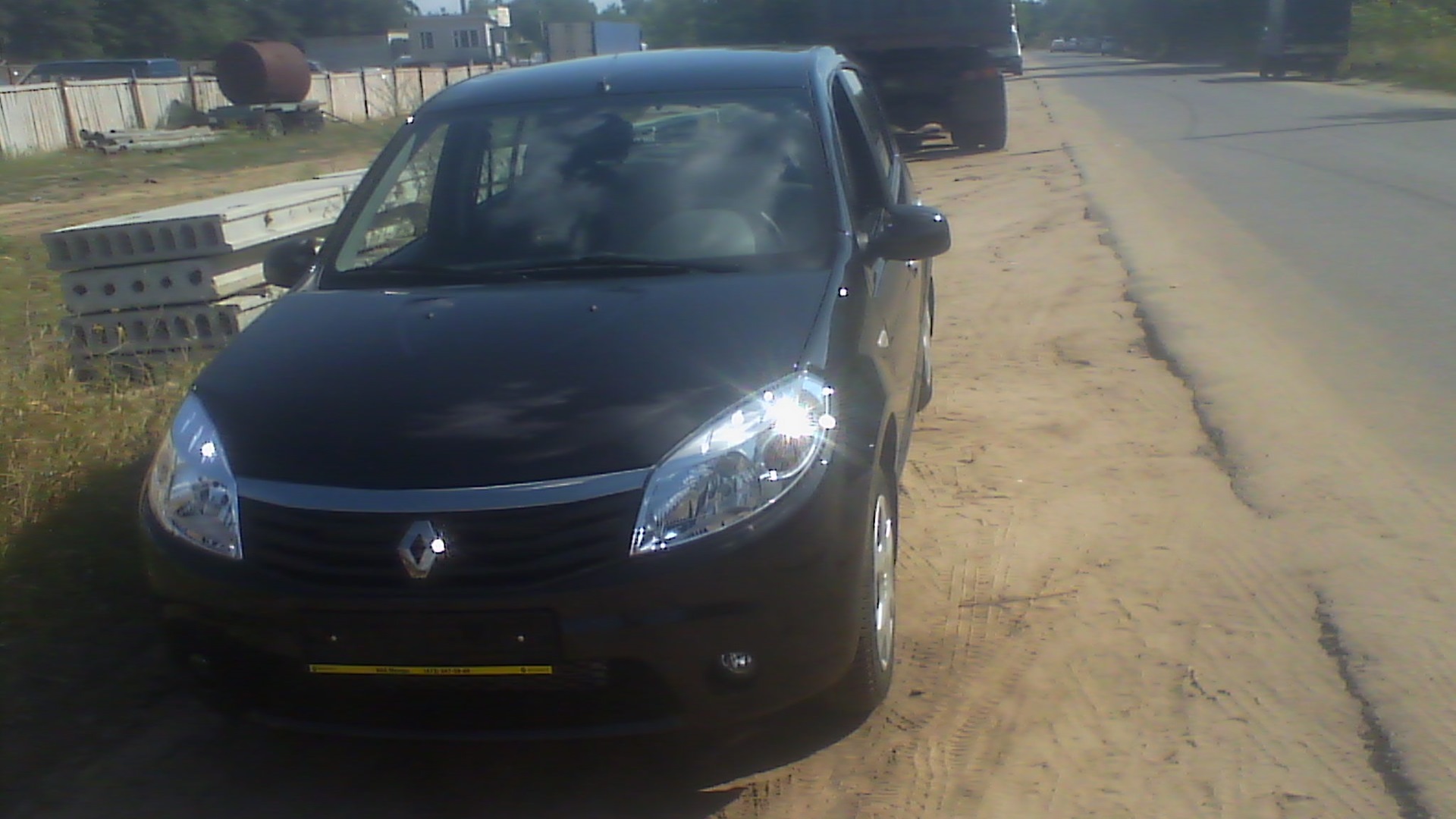 Renault Sandero 1G 1.6 бензиновый 2014 | Саня Панкратов-Чёрный на DRIVE2