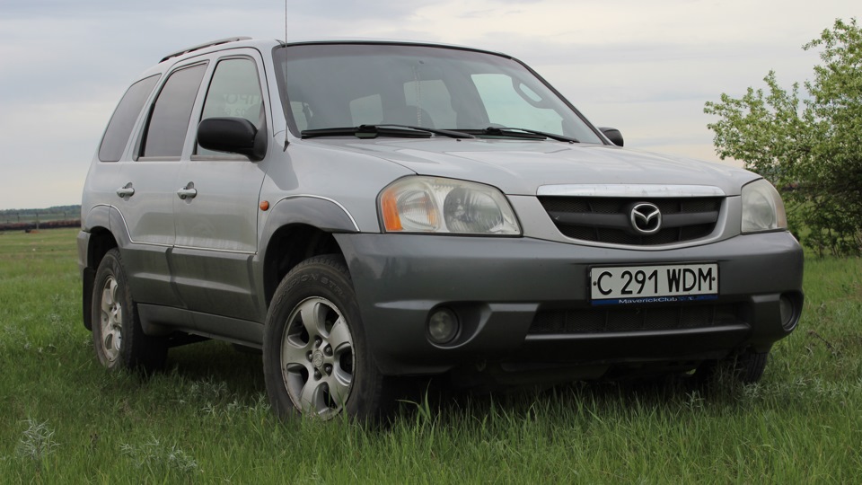  Mazda Tribute  