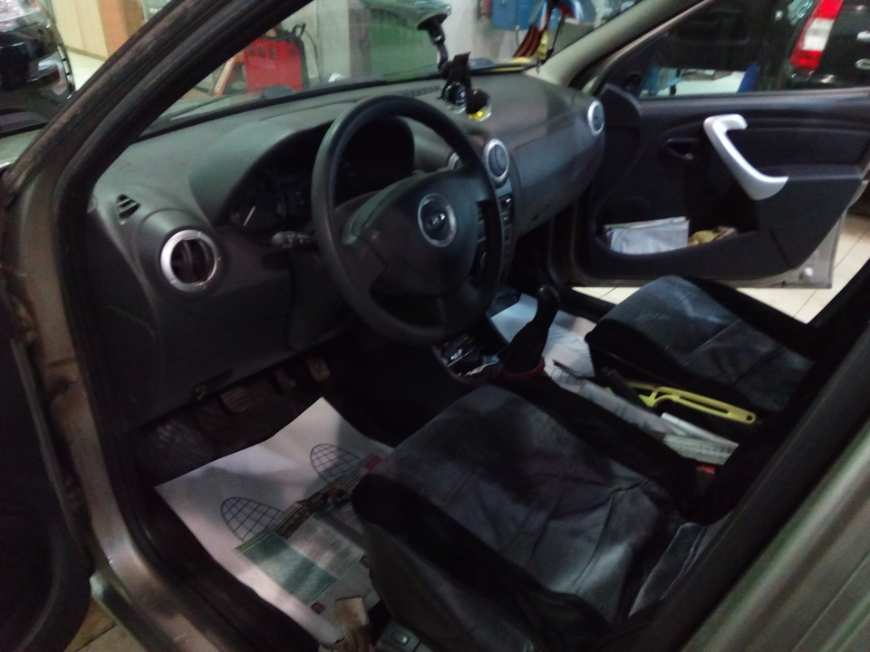 На улице -20, значит будет чисто на дороге! — LADA Ларгус, 1,6 л., 2013 ...