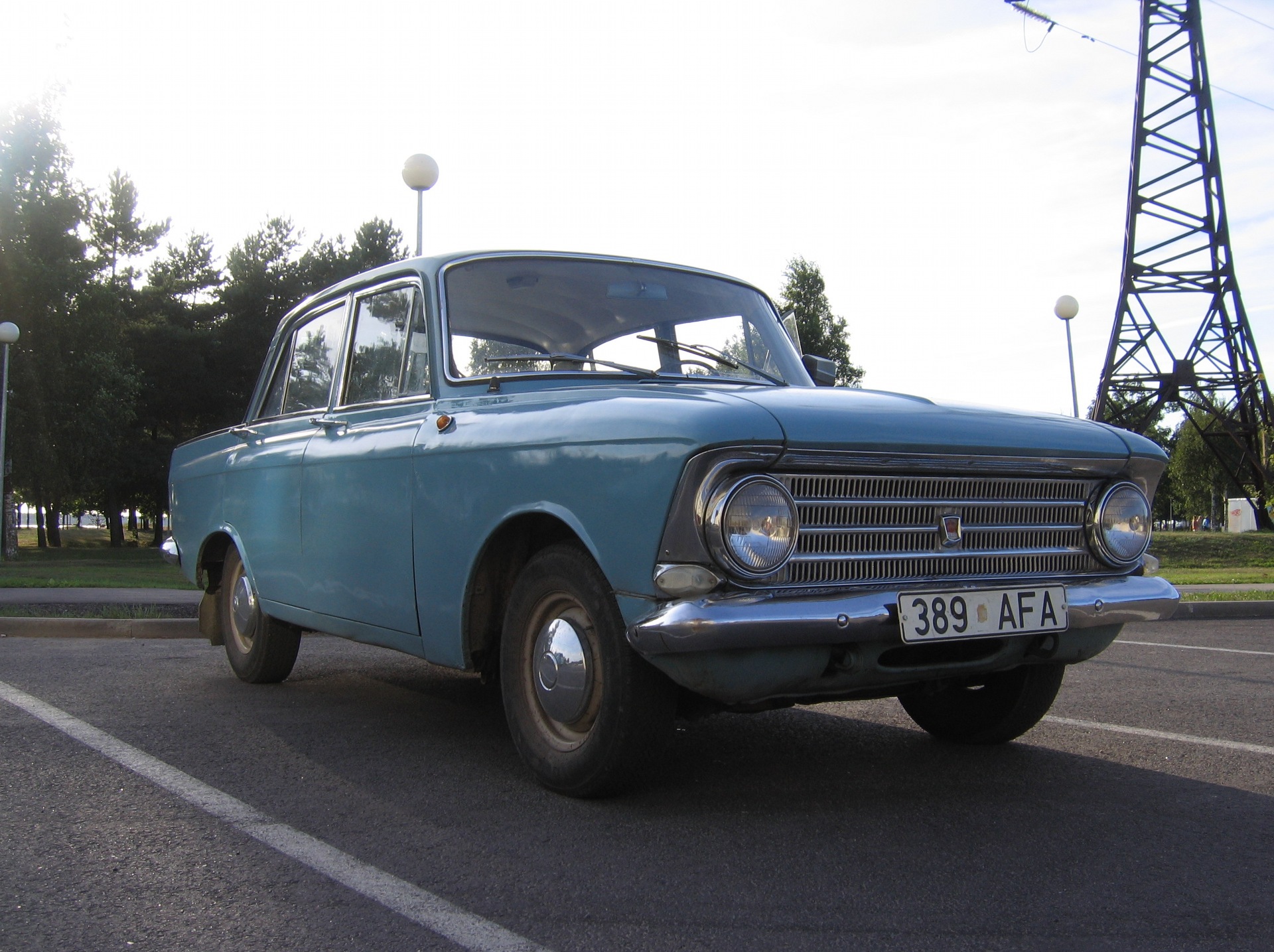 Ровно 1 год вместе — Москвич 408, 1,3 л, 1966 года | просто так | DRIVE2