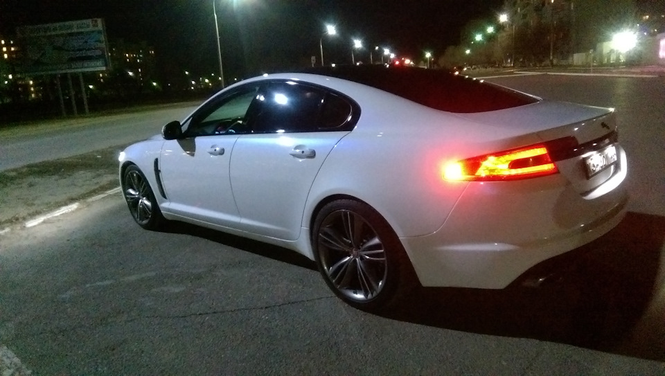 Фото в бортжурнале Jaguar XF (1G)