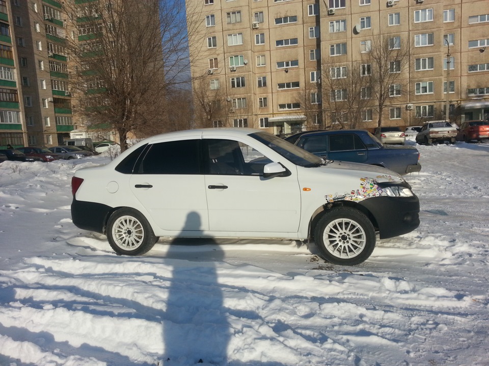 2 годика все таки дата — Lada Гранта (1G), 1,6 л, 2011 года ...