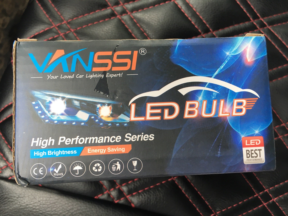 1. Вот в такой коробке пришли лампы — Peugeot 308 (1G)