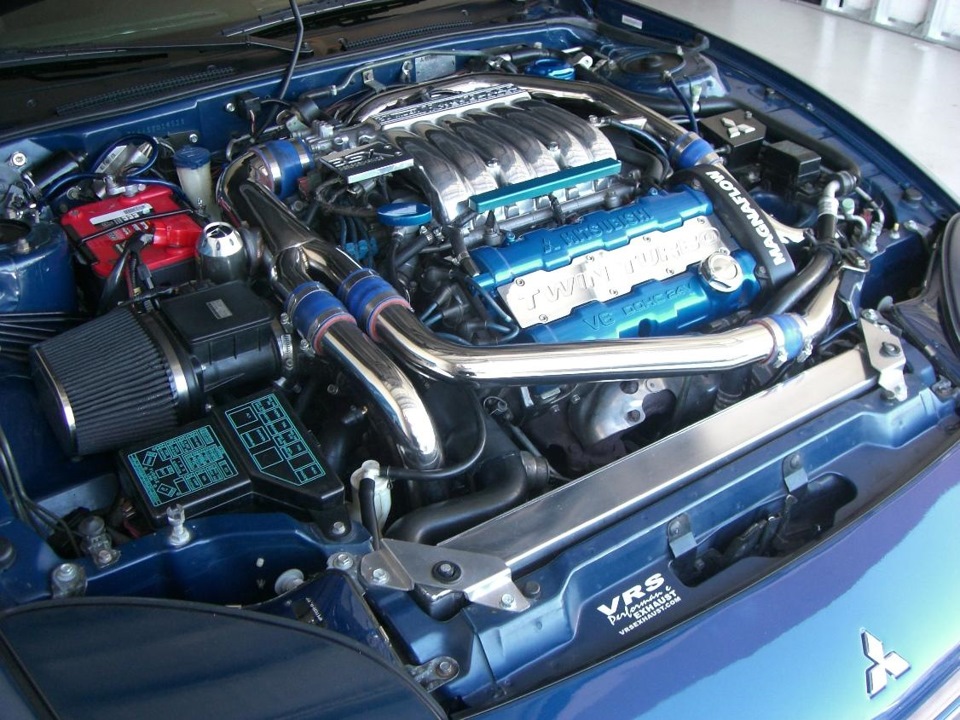 Лучшие двигатели года. Митсубиси 3000 gt мотор. Mitsubishi 3000gt мотор. Mitsubishi 3000gt engine. V6 Twin Turbo Mitsubishi.