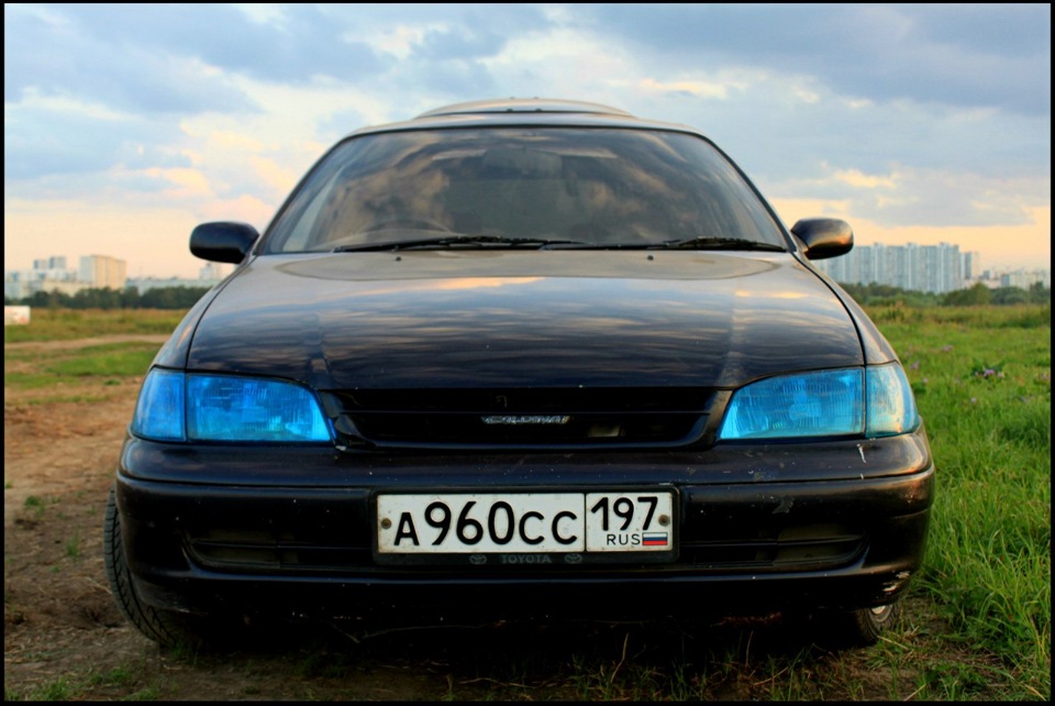 фары меняют цвет — Toyota Caldina (190), 2 л, 1994 года | аксессуары ...