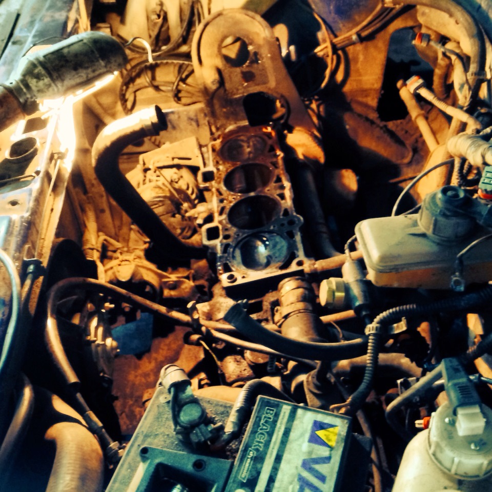 Прогорела прокладка цилиндров — Lada 2114, 1,5 л, 2003 года | визит на ...