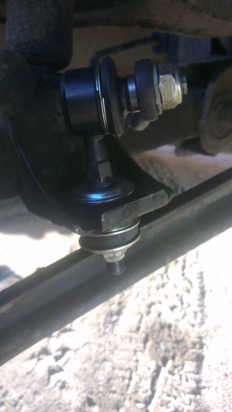 Замена подушек и стоек стабилизатора поперечной устойчивости ...