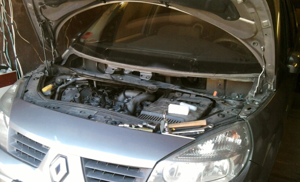 Треск под капотом со стороны водителя — вариант решения вопроса ...