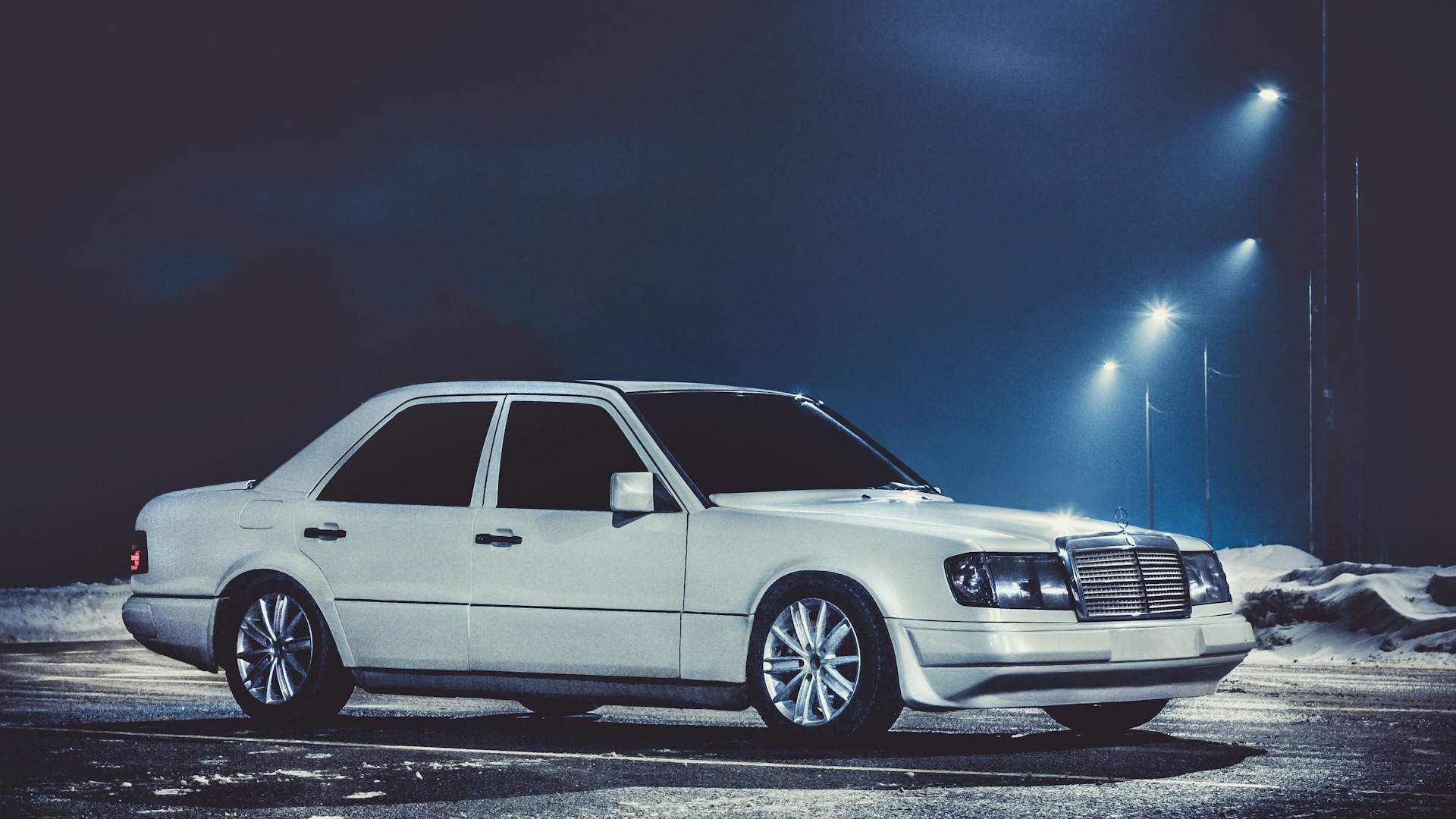 Mercedes-Benz w124