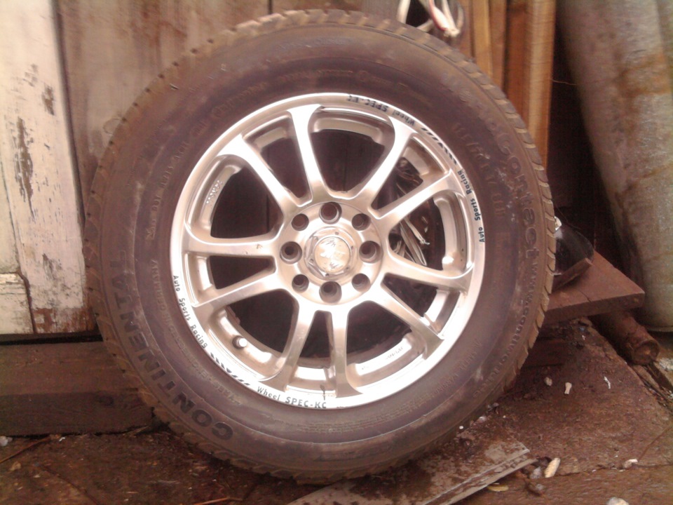 Летняя резина с дисками на FF1 185/70 R14 — DRIVE2