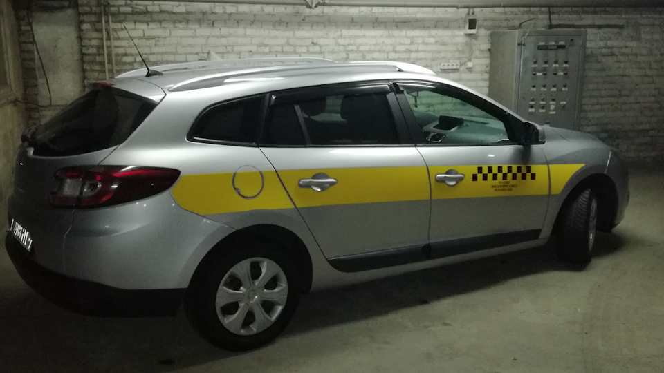 Посоветуйте как подключить саб и усилок к родной магнитолле — Renault ...