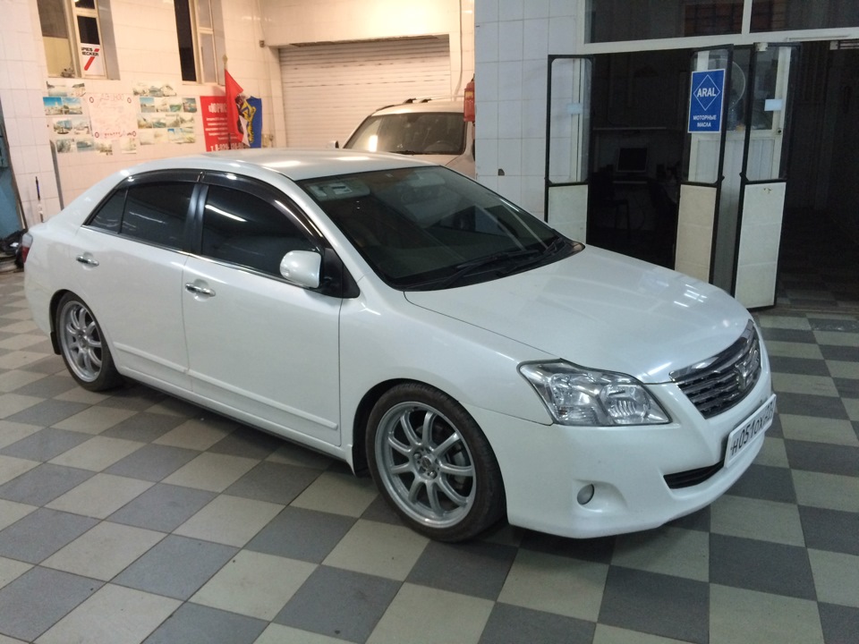 Toyota Premio 2003 r16