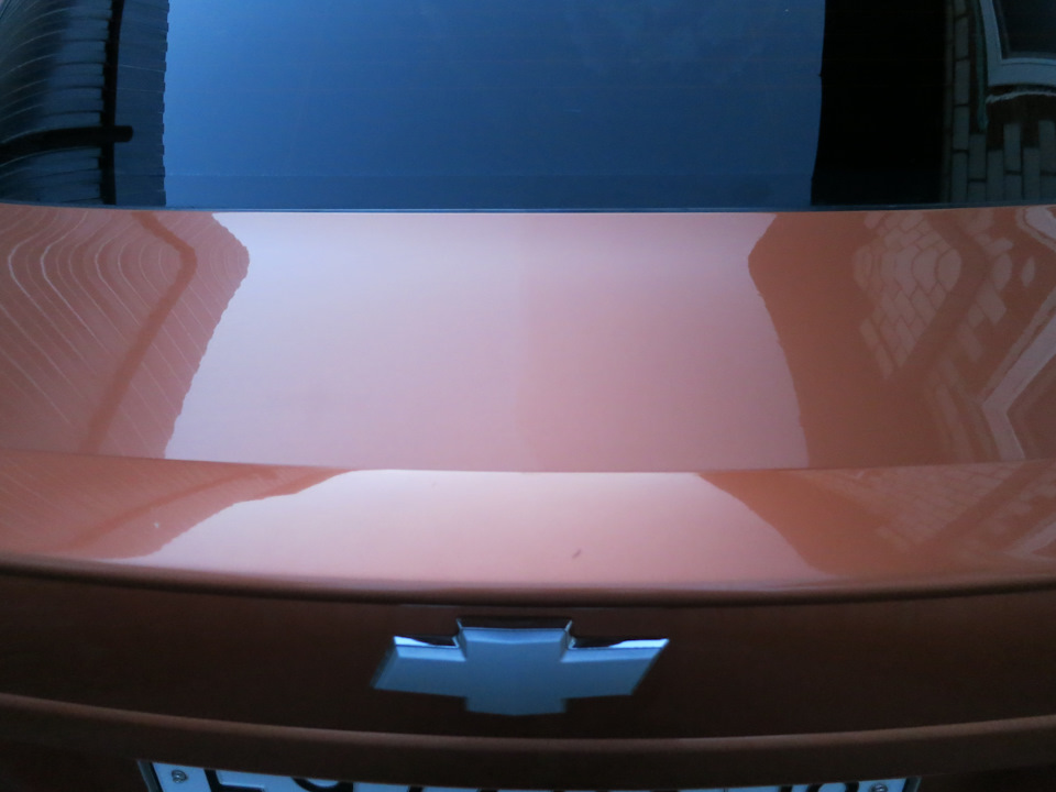 Цвет стал потемнее, пропали мелкие царапки — Chevrolet Aveo Sedan (1G)