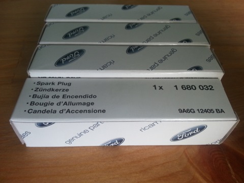 1680032 Свеча зажигания / Fiesta, C-Max, Focus-II/III 1.6 Zetec-S ...