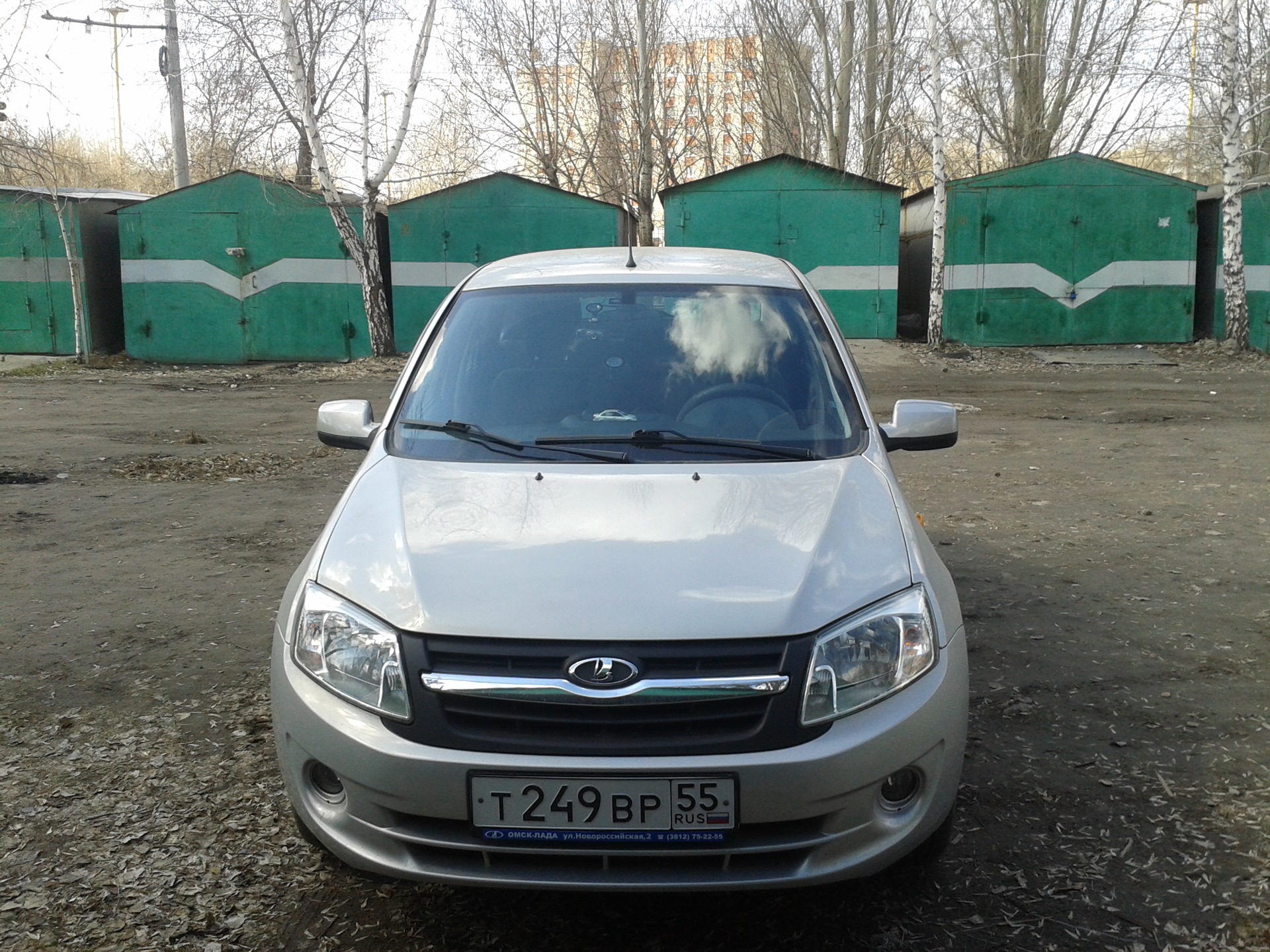 зеркала в цвет кузова — LADA Гранта, 1,6 л., 2014 года | стайлинг | DRIVE2