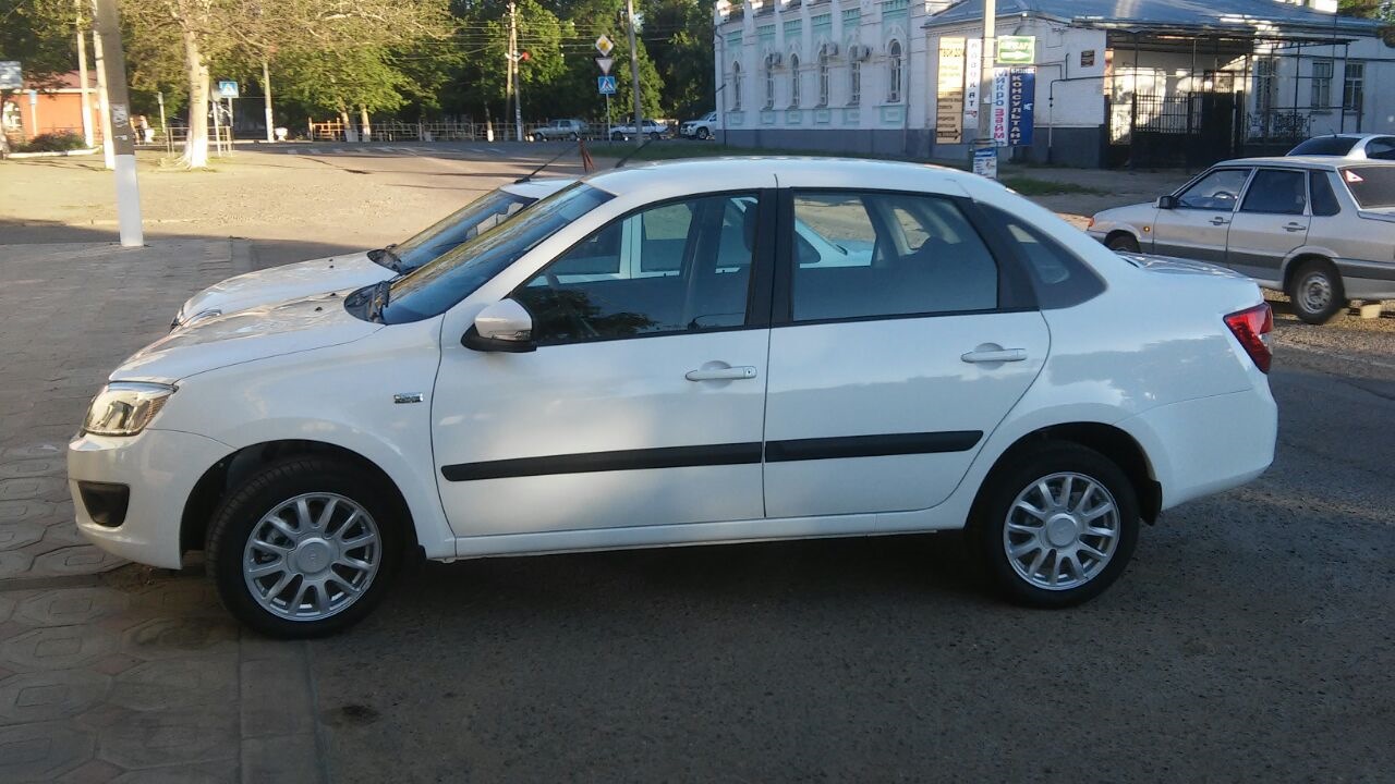 Lada Гранта 1.6 бензиновый 2015 | LokomotiV на DRIVE2