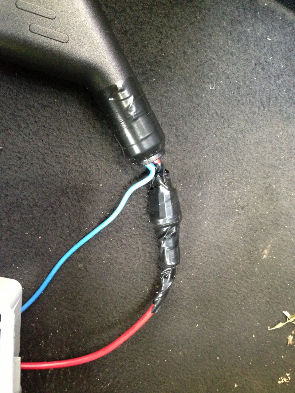 Подключение видеорегистратора к прикуривателю. Подключение видеорегистратора ваз 2115. Подсоединить видеорегистратор к прикуривателю. Видеорегистратор без прикуривателя. Прикуриватель от зажигания калина 1.