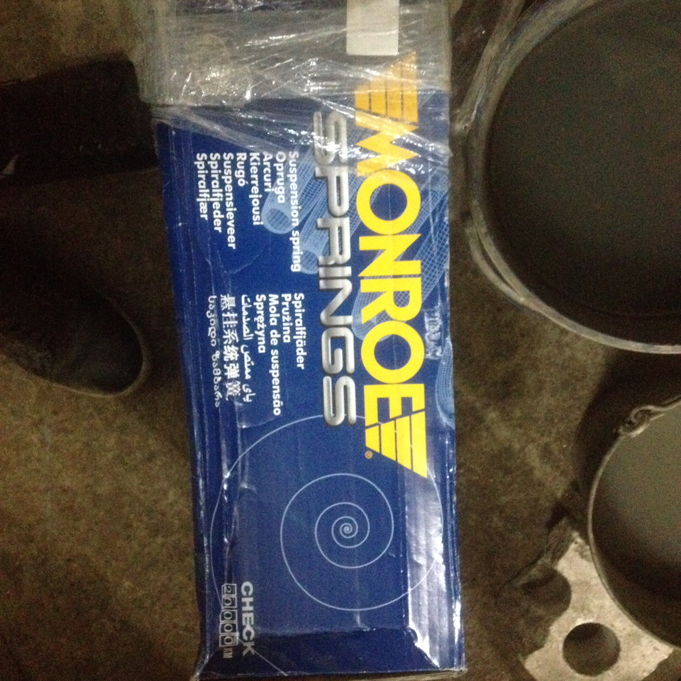 Замена передних пружин — Opel Zafira A, 2 л, 2000 года | своими руками ...