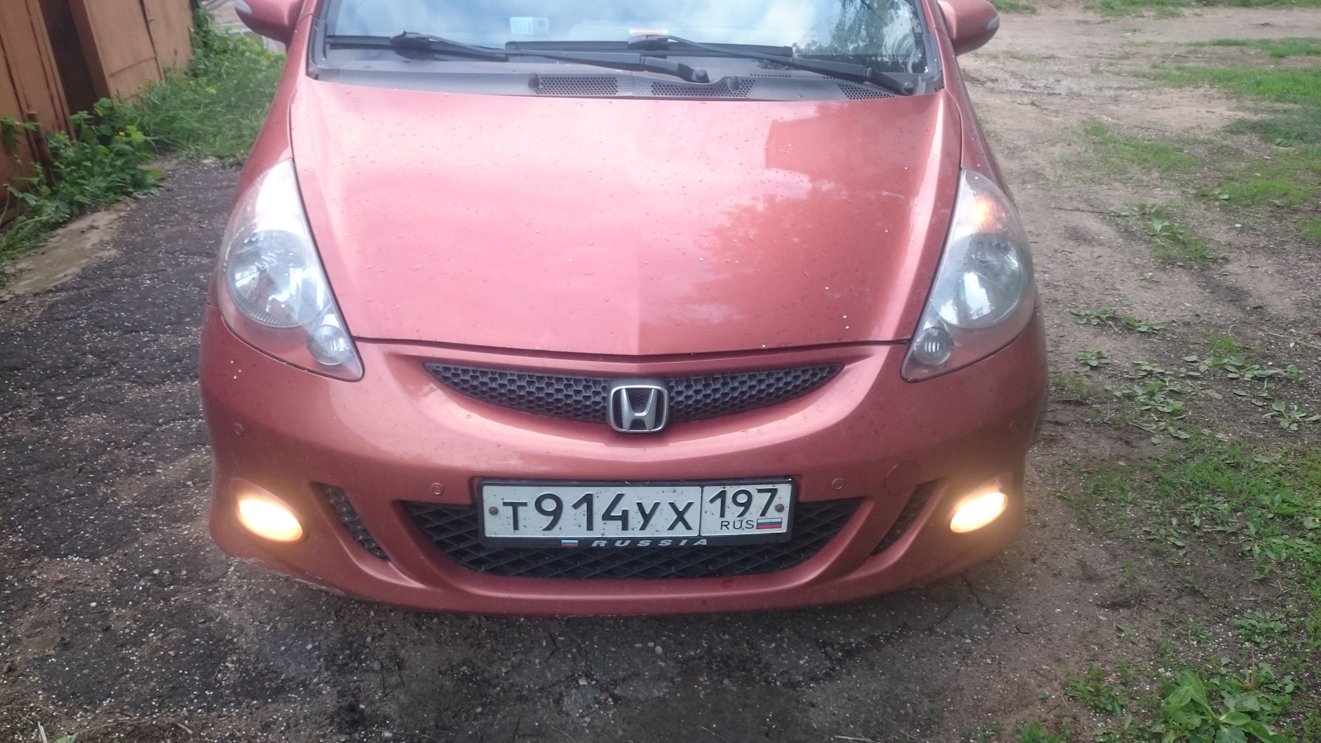 Как снять фару хонда джаз Заменил лампочки в габаритах - Honda Jazz (1G), 1,5 л, 2008 года стайлинг DRIVE2