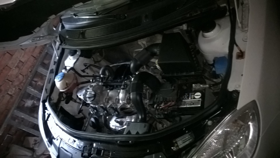 Уплотнитель для капота — Skoda Fabia Mk2, 1,2 л, 2009 года | своими ...