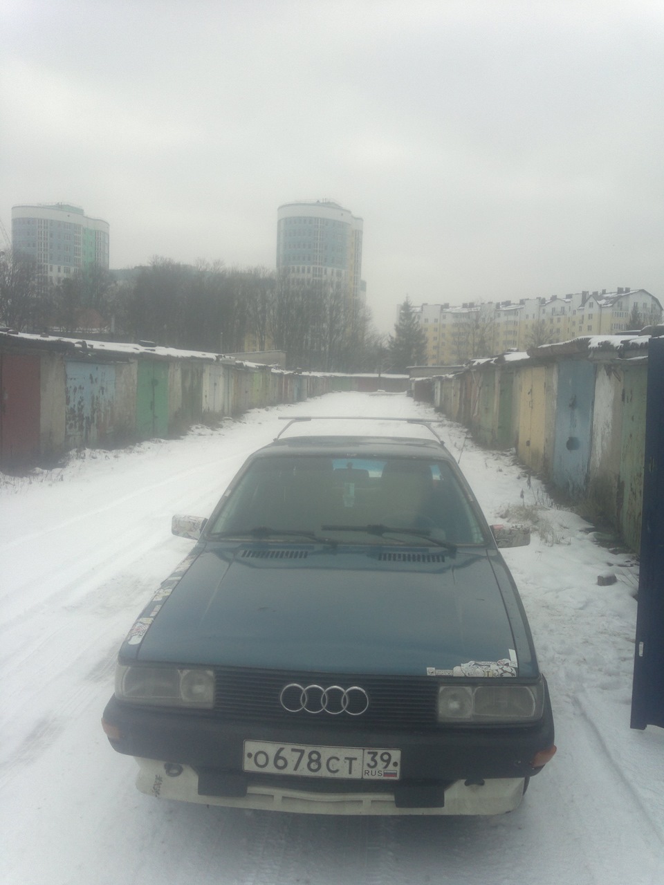 Как разбить ауди за полтора часа. Курс юного дебила. — Audi 80 (B2), 1,6 л,  1984 года | ДТП | DRIVE2