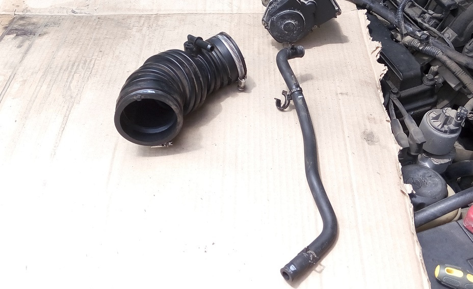 Шланг воздушного фильтра лачетти 1. 6. Патрубок дроссельной заслонки лачетти. Гофра воздушного фильтра chevrolet lacetti. Гофра воздушного фильтра лачетти 1.