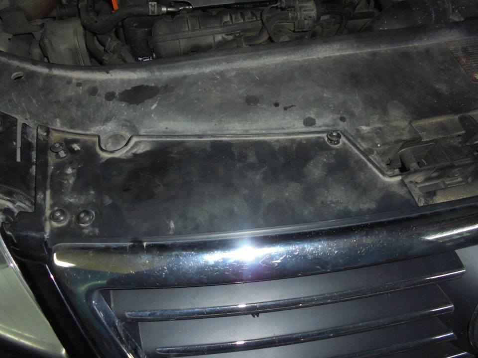 как поменять штатную ксеноновую лампочку на Volkswagen Passat не снимая ...