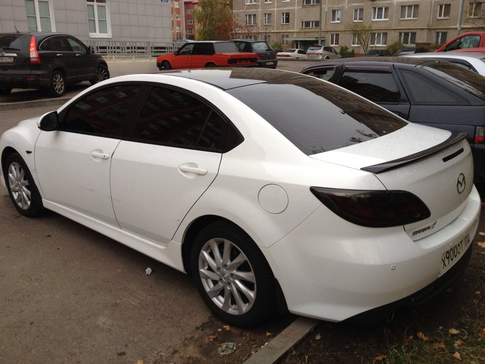 Mazda 3 2011 белая тонированная