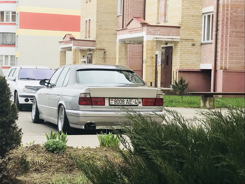 Photo from the logbook BMW 5 series (E34)