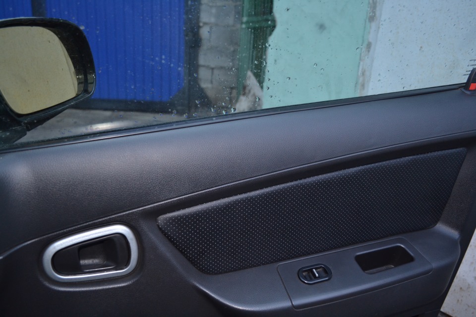 Двери в кожу — Daewoo Nexia (N150), 1,6 л, 2009 года | тюнинг | DRIVE2