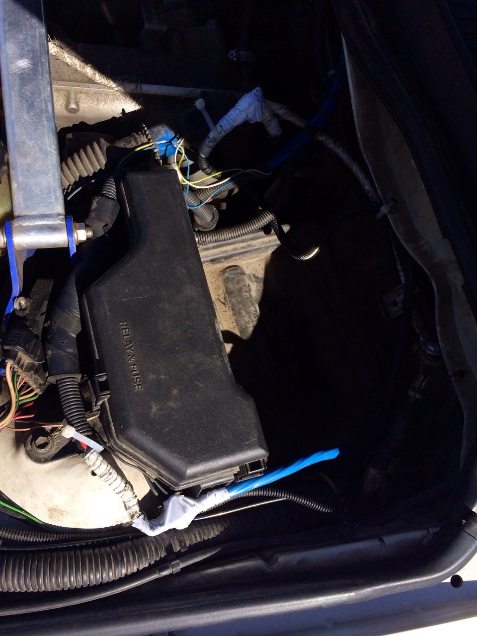 Перенос аккумулятора в багажник ч.2 — Toyota Altezza, 2,5 л, 2002 года ...