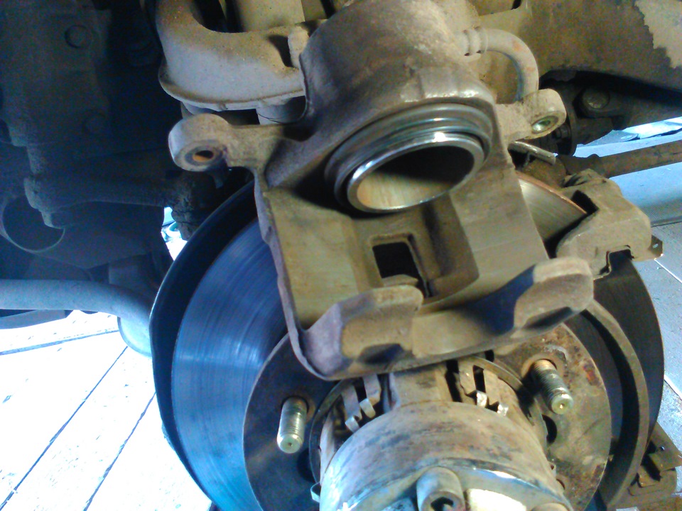 Греются передние диски. — Hyundai Galloper, 3 л, 1992 года | наблюдение ...