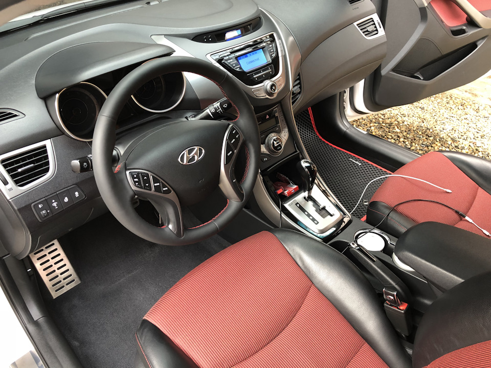 На селекторе Акпп перегорел диод парковка Р — Hyundai Elantra (5G), 1,8 ...