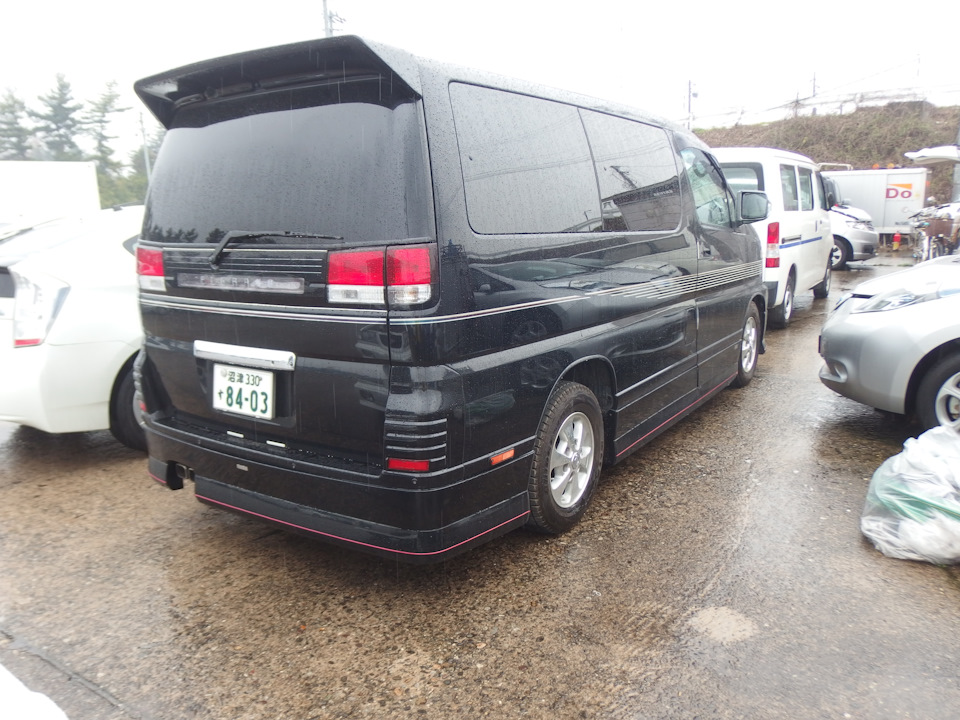 Nissan Elgrand e50 Nismo