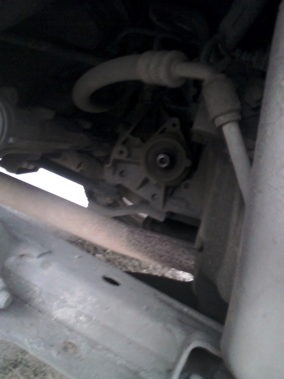 Пыльник правого ШРУСа (замена) ваз помог) — Renault Logan (1G), 1,6 л ...