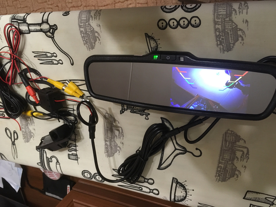 Долой треснутый бампер, поваленные столбики и примятые сугробы ...