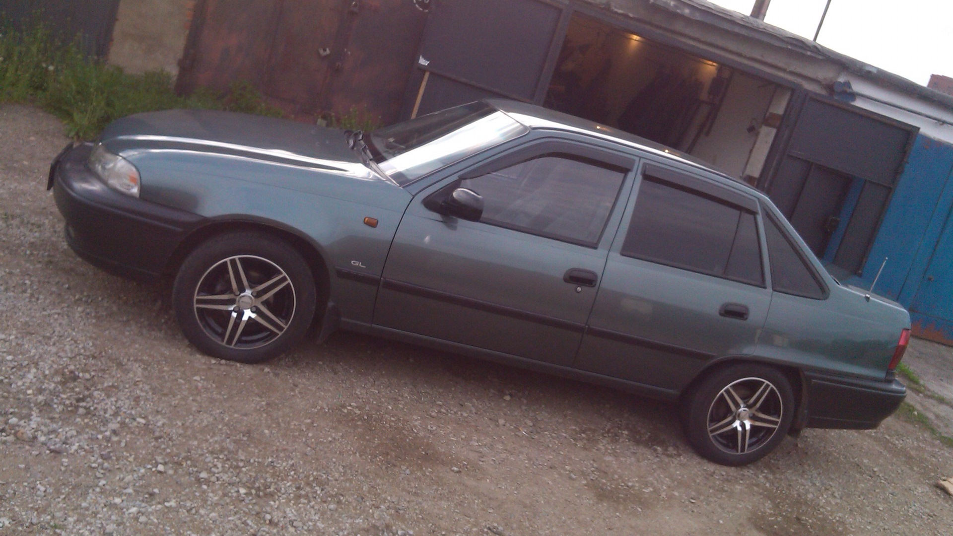 Nexia колеса r16 slik. Литье на нексию. Диски скад нексия р14. Диски r14 daewoo nexia. Литье на нексию.