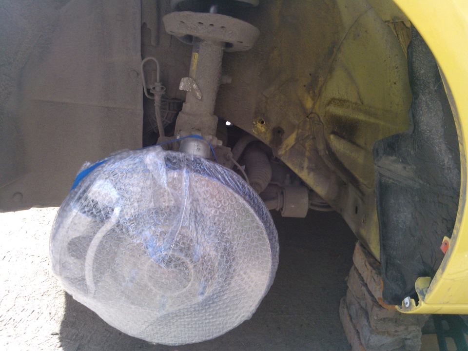 Шумка передних арок снаружи. — Opel Astra J GTC, 1,6 л, 2011 года ...