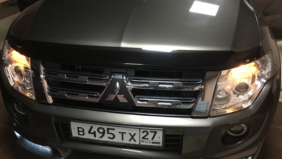 Кнопка включения туманок — Mitsubishi Pajero (4G), 3,8 л, 2012 года ...
