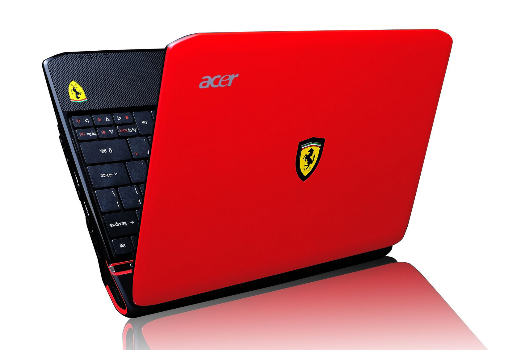 Acer ferrari. Ноутбук Acer Ferrari 3400. Ноутбук Феррари красный. Acer Ferrari 5005wlh. Асер Феррари оне 200 год выпуска.